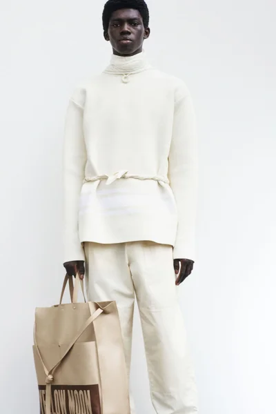 Look 10